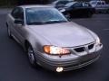 2001 Champagne Beige Metallic Pontiac Grand Am SE Sedan  photo #3