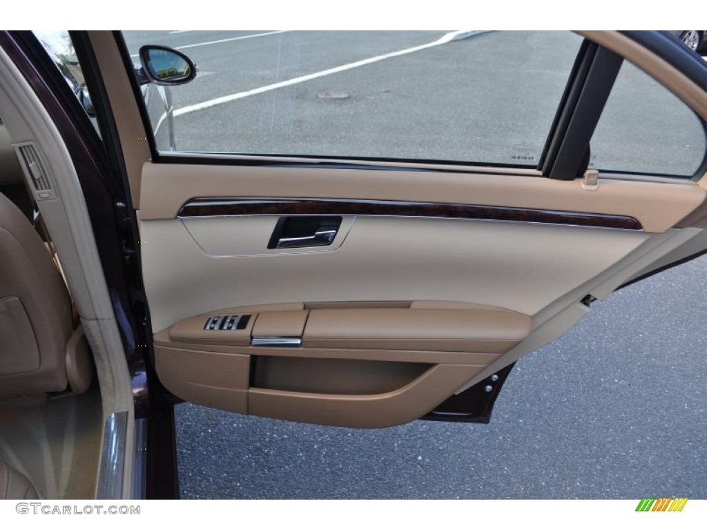 2007 Mercedes-Benz S 550 Sedan Cashmere/Savanna Door Panel Photo #57258287