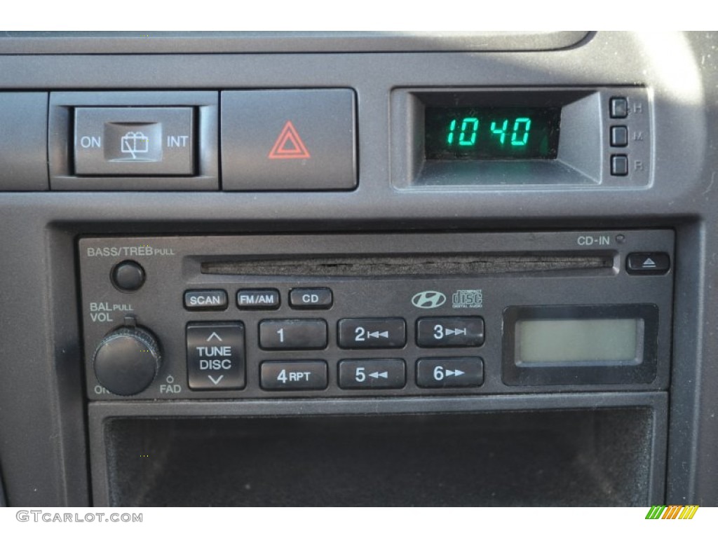2002 Elantra GT Hatchback - Silver Pewter / Dark Gray photo #10