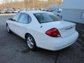 Vibrant White - Taurus SE Photo No. 5