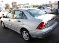 2002 CD Silver Metallic Ford Focus SE Sedan  photo #7