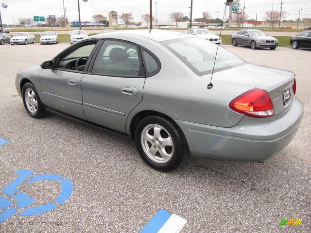 Light Tundra Metallic 2006 Ford Taurus SE Exterior Photo #57261638