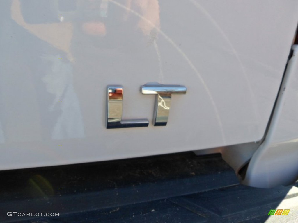 2011 Chevrolet Silverado 1500 LT Extended Cab 4x4 Marks and Logos Photos