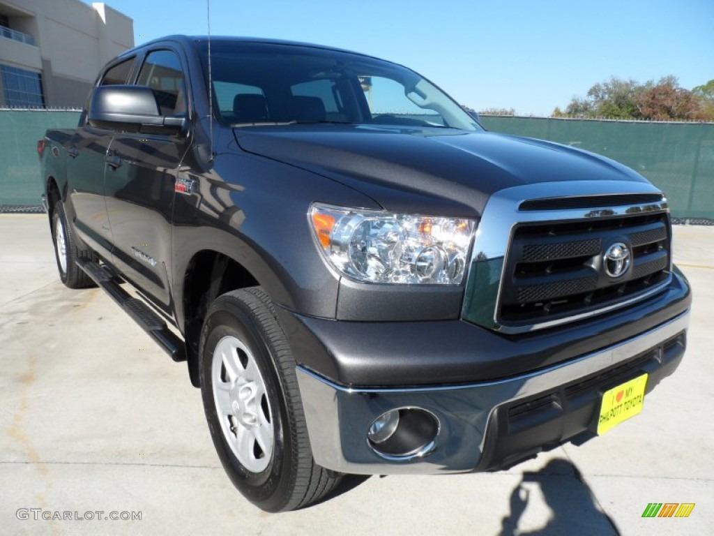 2011 Tundra CrewMax 4x4 - Magnetic Gray Metallic / Graphite Gray photo #1