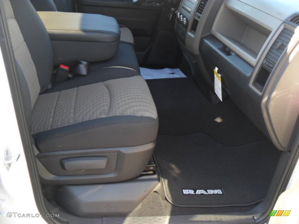 2012 Ram 1500 Express Quad Cab - Bright White / Dark Slate Gray/Medium Graystone photo #18