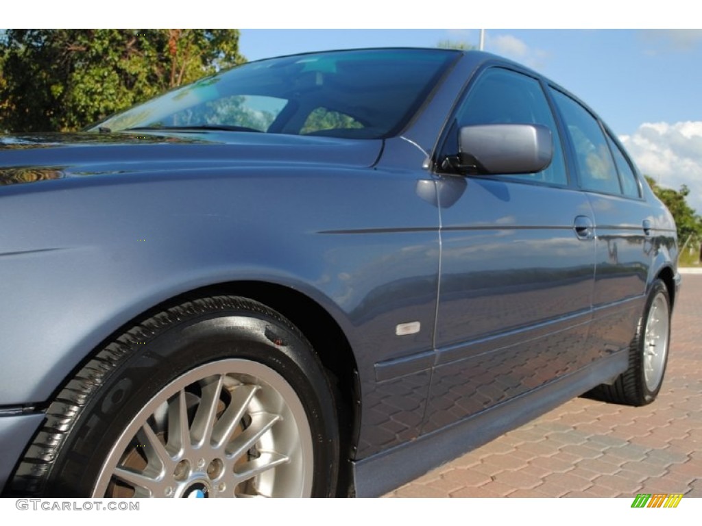 2002 5 Series 540i Sedan - Steel Blue Metallic / Black photo #11