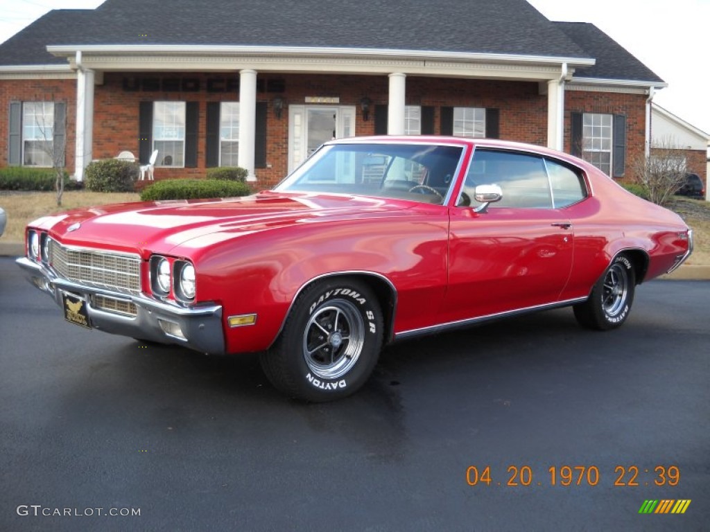 Fire Red 1972 Buick Skylark Custom Hardtop Coupe Exterior Photo #57269021