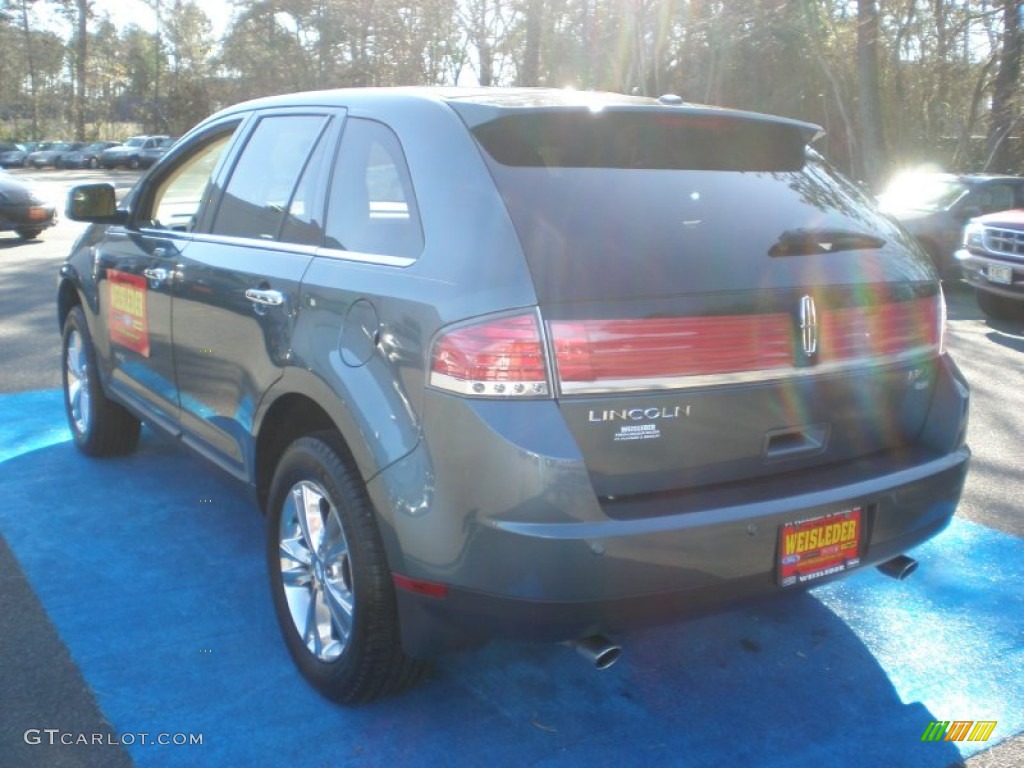 2010 MKX AWD - Steel Blue Metallic / Light Camel photo #8