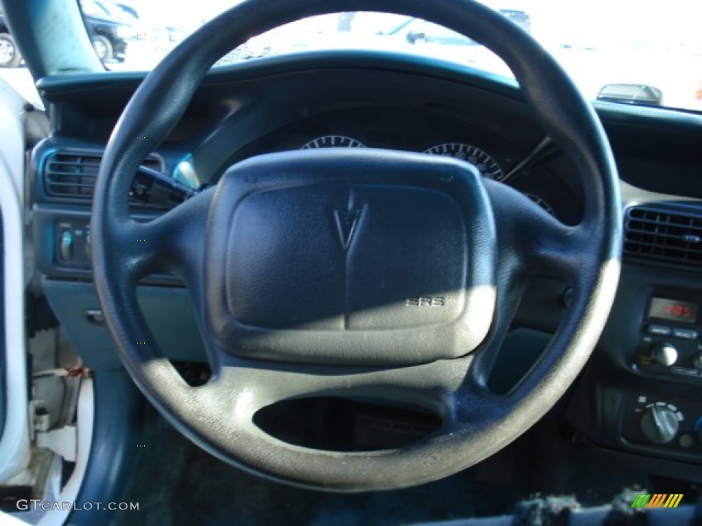 1996 Grand Prix SE Sedan - Bright White / Graphite Gray photo #13