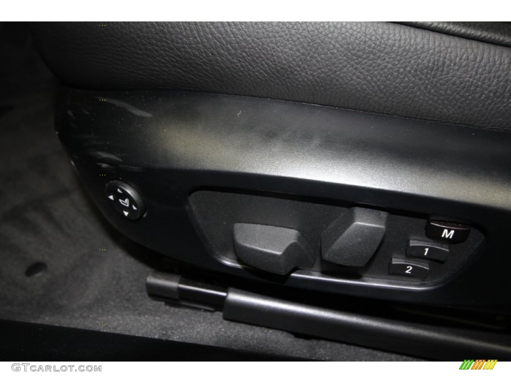 2009 3 Series 328i Coupe - Titanium Silver Metallic / Black photo #21