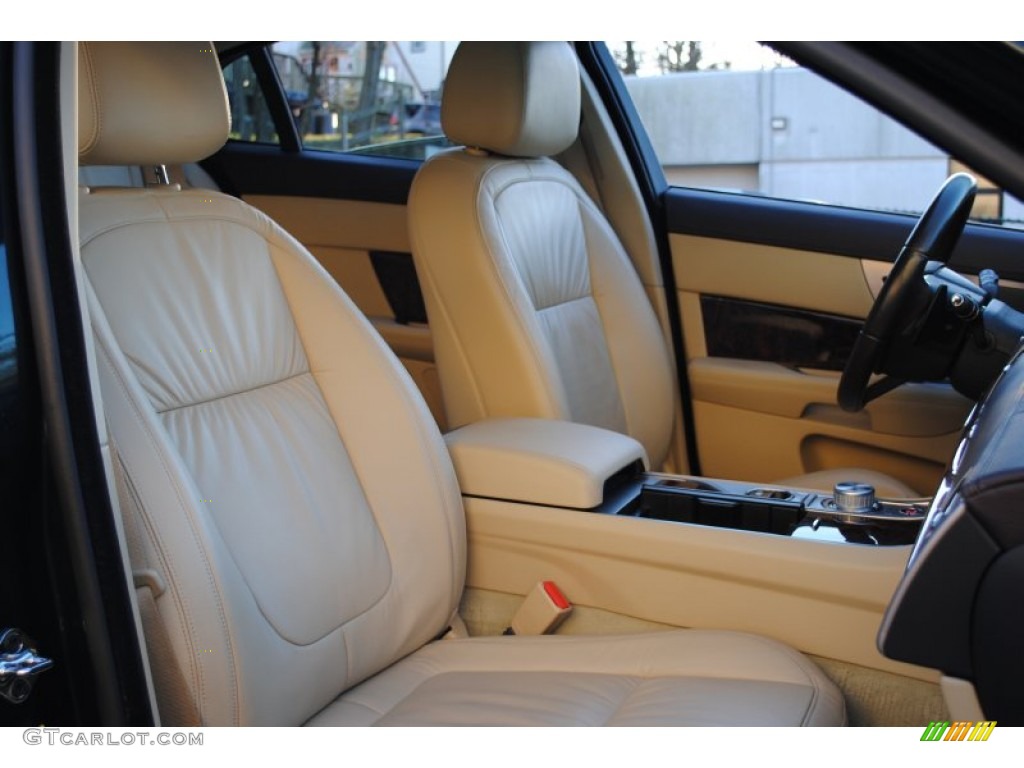 Champagne/Truffle Interior 2009 Jaguar XF Luxury Photo #57273123