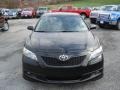 Black - Camry SE Photo No. 3