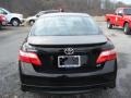 Black - Camry SE Photo No. 7