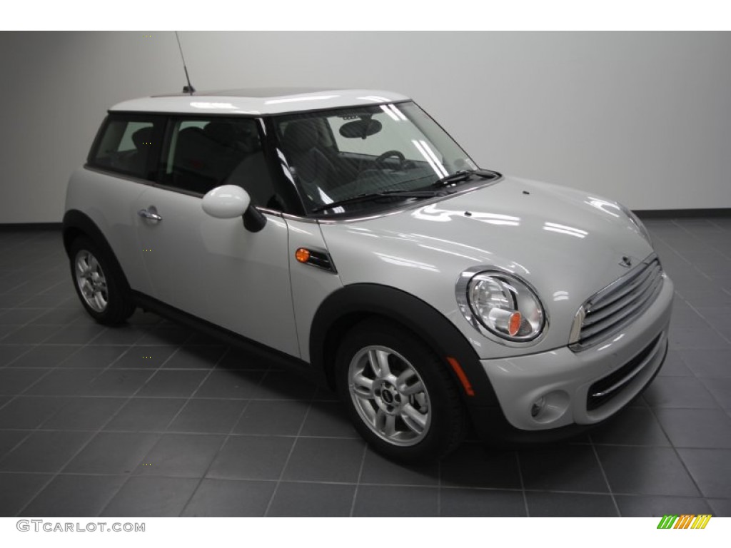 White Silver Metallic 2012 Mini Cooper Hardtop Exterior Photo #57275119