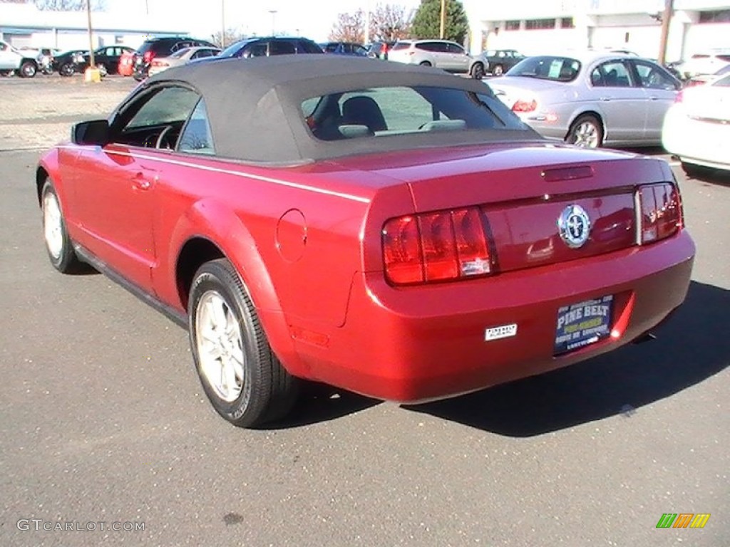 2007 Mustang V6 Deluxe Convertible - Torch Red / Light Graphite photo #6