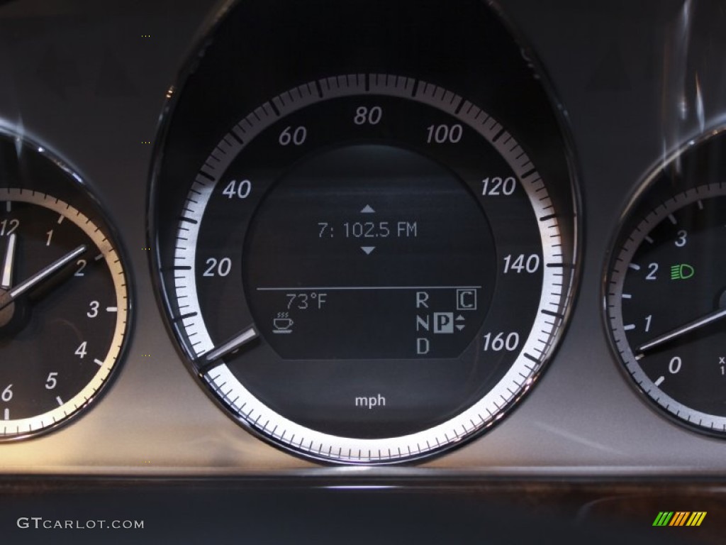 2010 E 550 Sedan - Arctic White / Almond Beige photo #81