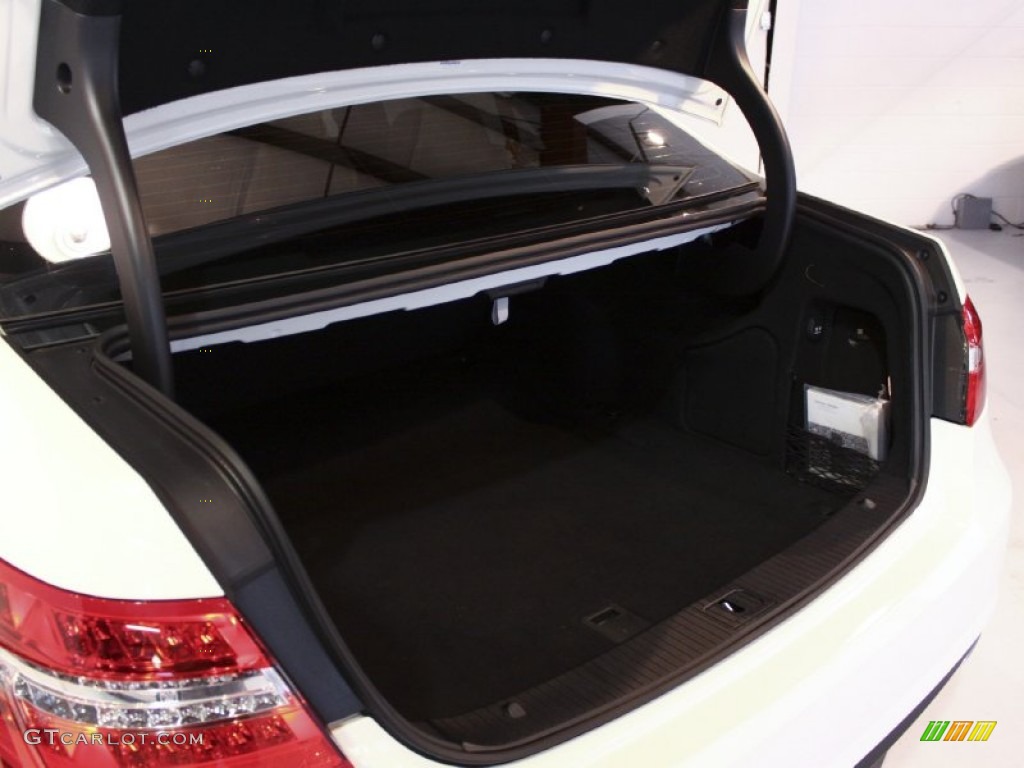 2010 E 550 Sedan - Arctic White / Almond Beige photo #102