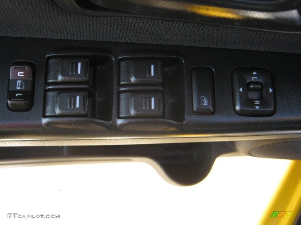2007 Colorado LT Crew Cab - Yellow / Very Dark Pewter photo #15