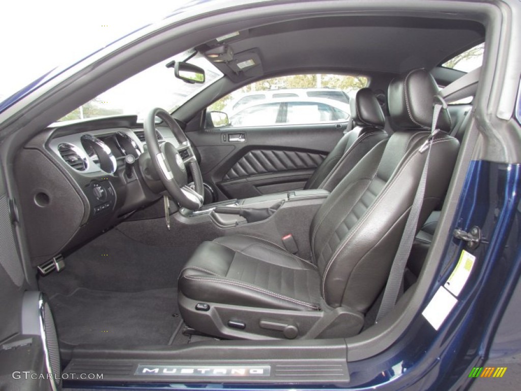 Charcoal Black Interior 2010 Ford Mustang GT Premium Coupe Photo #57284423