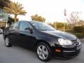 Black Uni - Jetta SE Sedan Photo No. 13