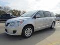 Mercury Silver Metallic - Routan SE Photo No. 1