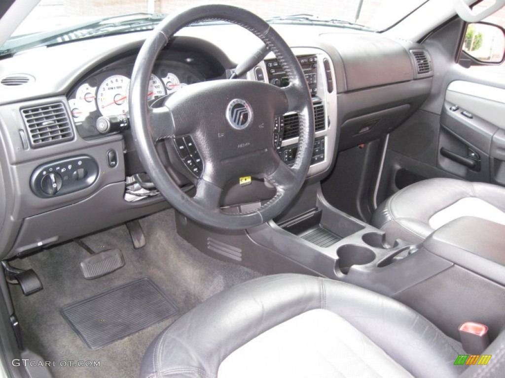 2004 Mercury Mountaineer V8 Premier AWD Midnight Grey Dashboard Photo #57287754
