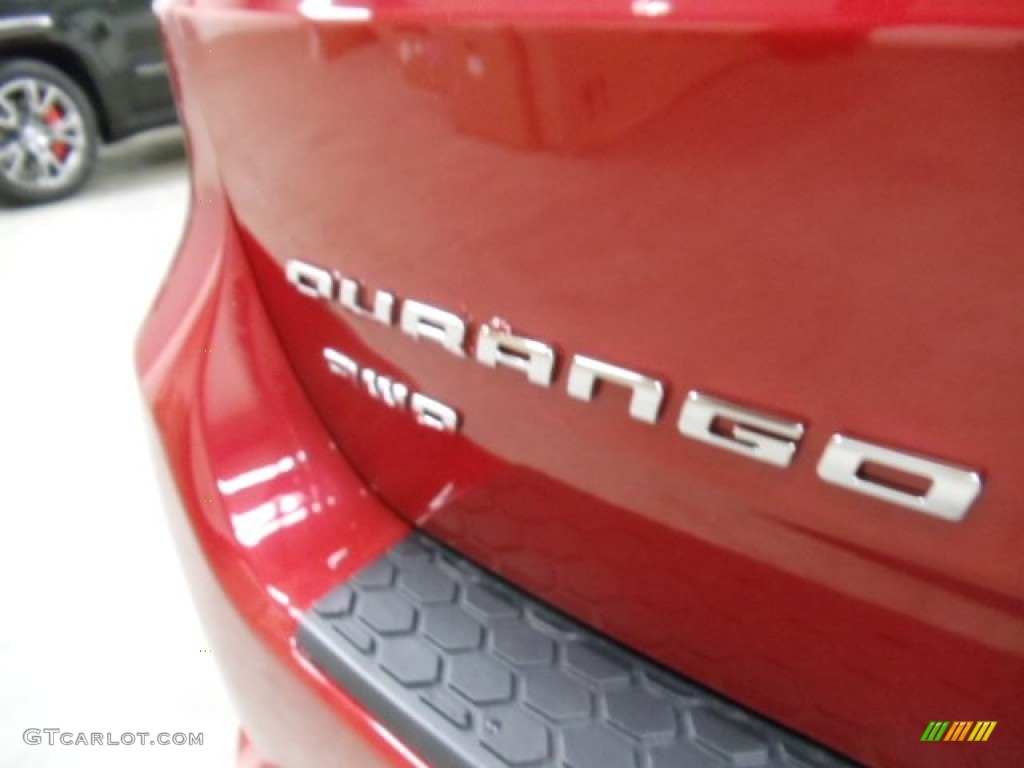 2012 Dodge Durango R/T AWD Marks and Logos Photos
