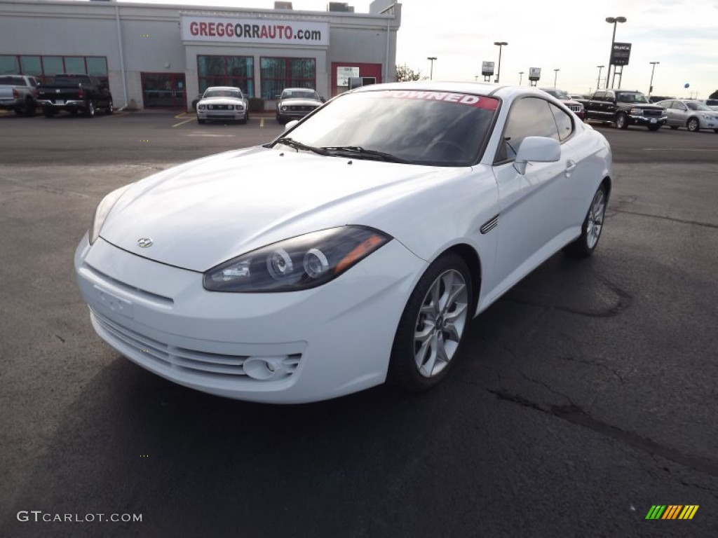 Captiva White Hyundai Tiburon