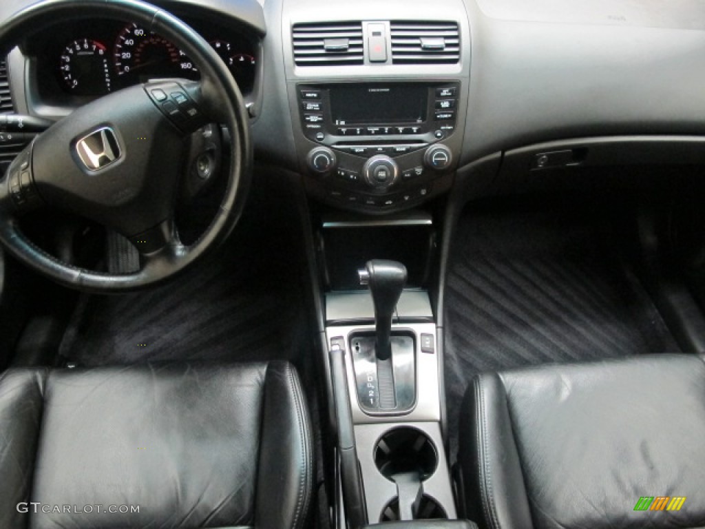 2004 Accord EX V6 Coupe - Graphite Pearl / Black photo #25