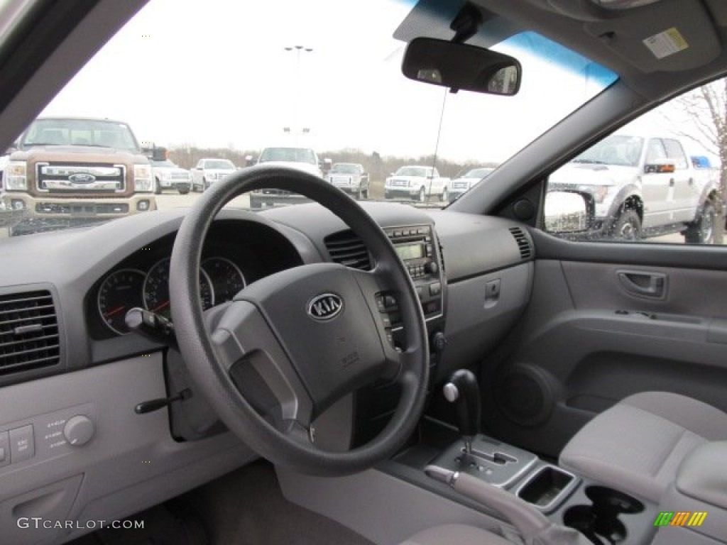 2009 Sorento LX 4x4 - Bright Silver / Gray photo #11