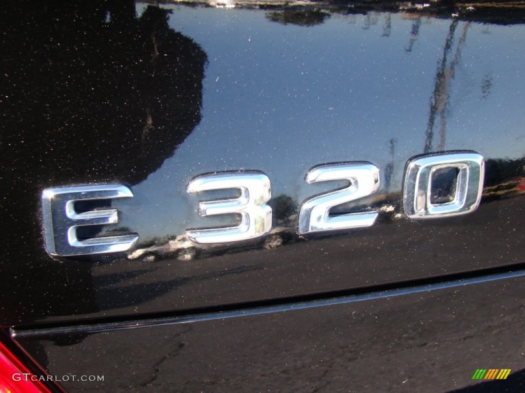 2004 E 320 4Matic Sedan - Black / Stone photo #29