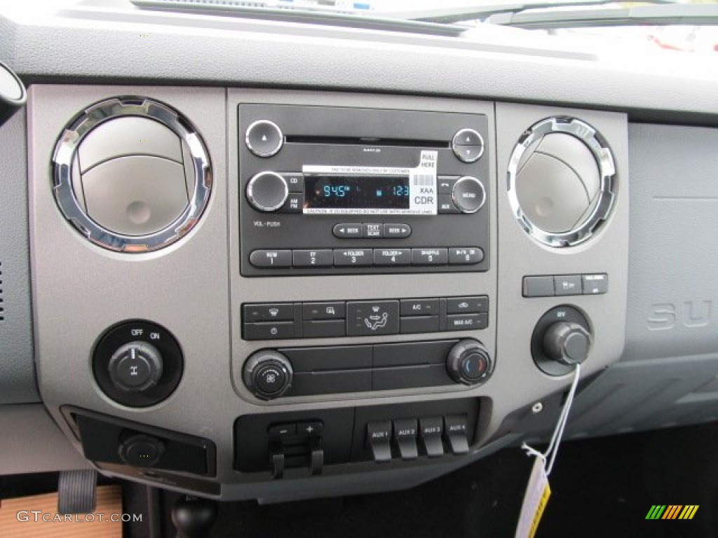 2012 Ford F250 Super Duty XLT Regular Cab 4x4 Controls Photo #57297813