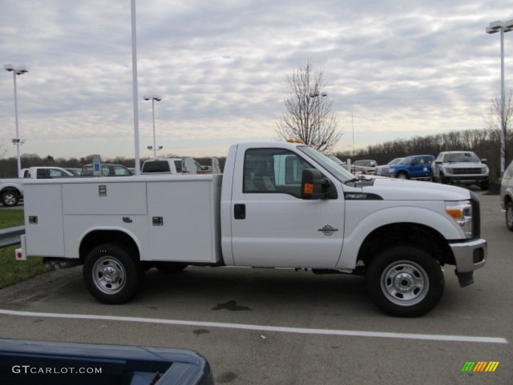Oxford White 2011 Ford F350 Super Duty XL Regular Cab 4x4 Chassis Commercial Exterior Photo #57298104