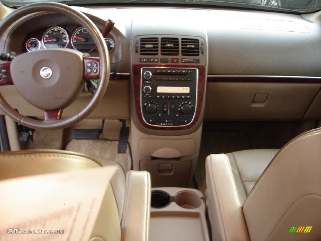 2006 Buick Terraza CXL AWD Dashboard Photos