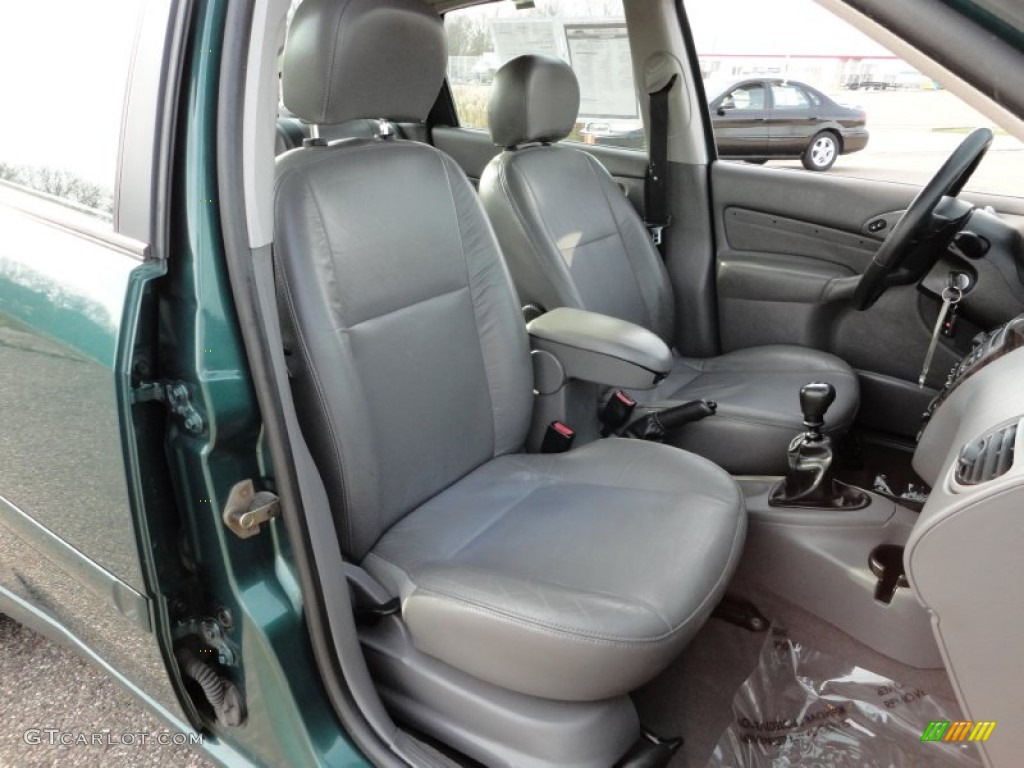 Medium Graphite Interior 2000 Ford Focus ZTS Sedan Photo #57301570