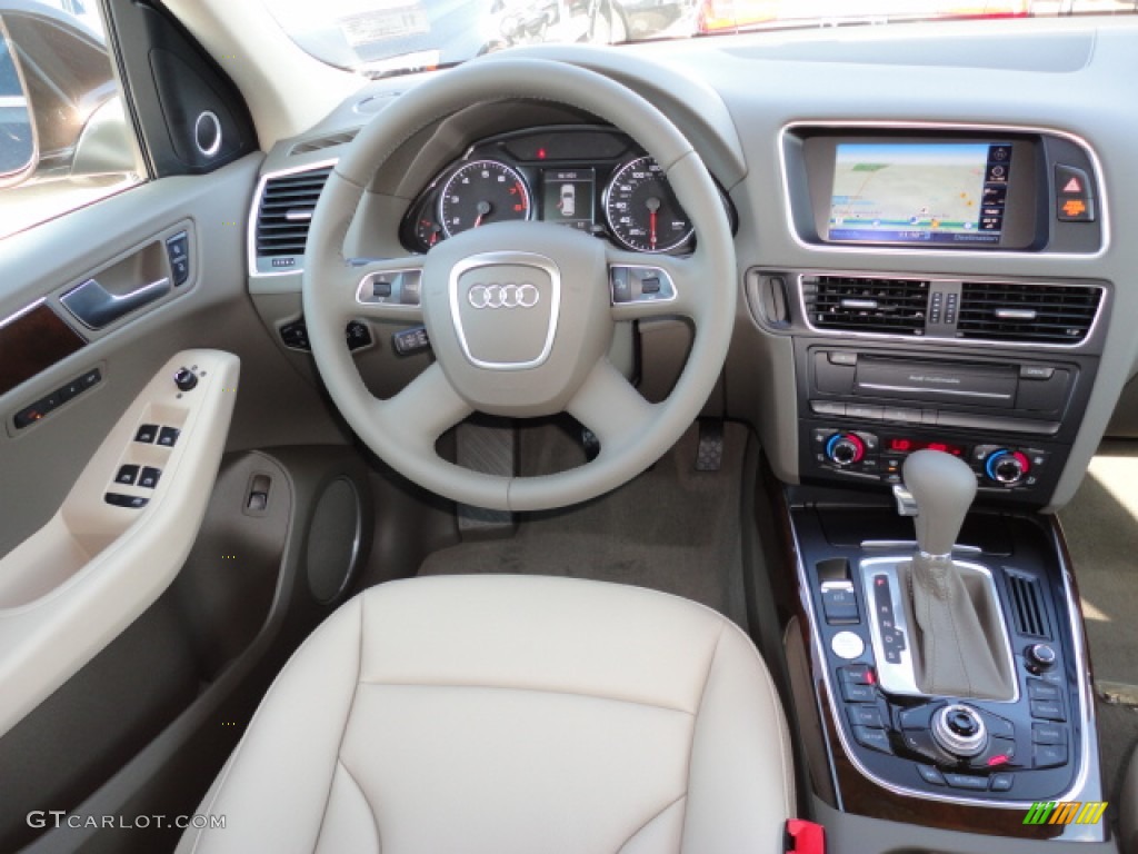 2012 Audi Q5 3.2 FSI quattro Cardamom Beige Dashboard Photo #57304533