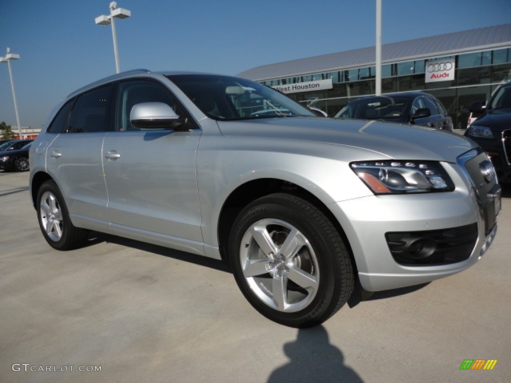 2012 Q5 2.0 TFSI quattro - Ice Silver Metallic / Light Gray photo #1