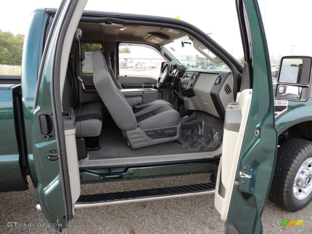 Medium Stone Interior 2010 Ford F250 Super Duty XLT SuperCab 4x4 Photo #57305499