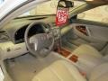 Super White - Camry XLE Photo No. 13