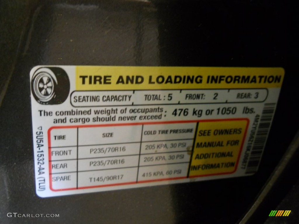 2006 Mariner Convenience - Charcoal Beige Metallic / Black/Light Parchment photo #30