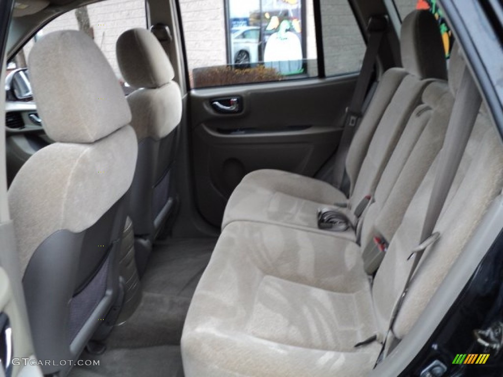 Beige Interior 2004 Hyundai Santa Fe GLS Photo #57308112