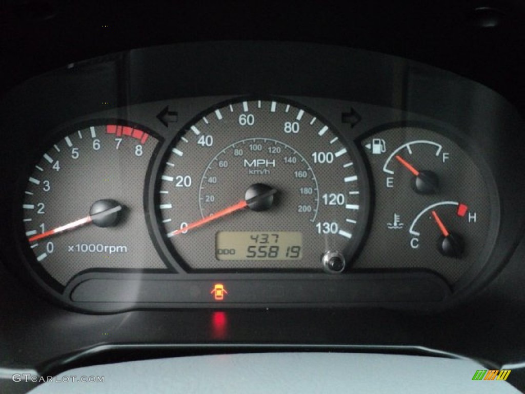 2003 Hyundai Accent GL Coupe Gauges Photos