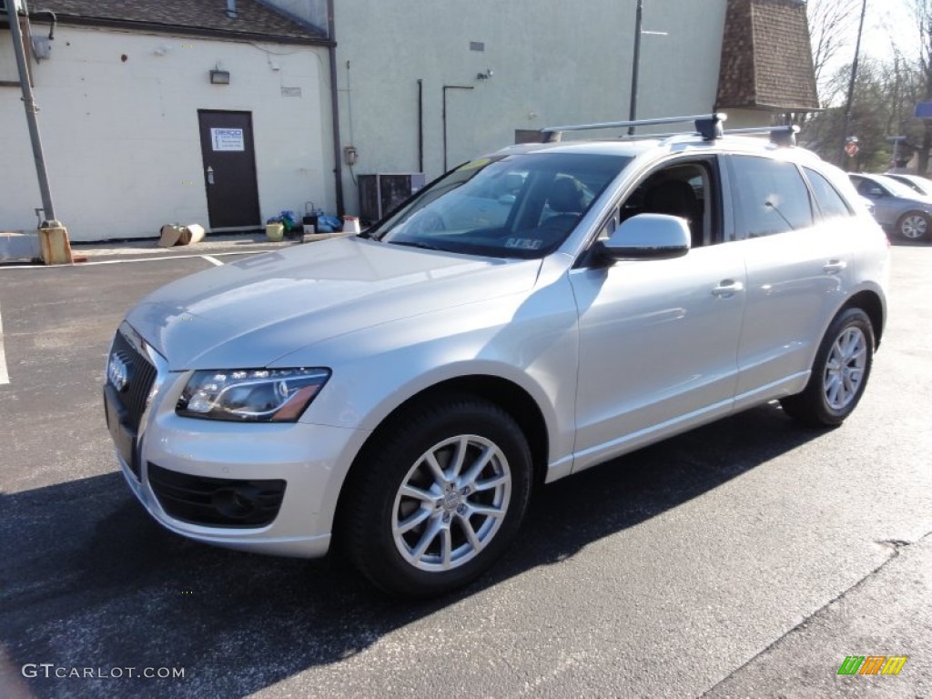 2011 Q5 2.0T quattro - Ice Silver Metallic / Black photo #2