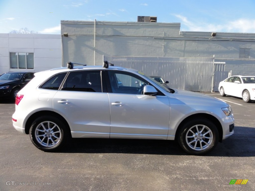 2011 Q5 2.0T quattro - Ice Silver Metallic / Black photo #7