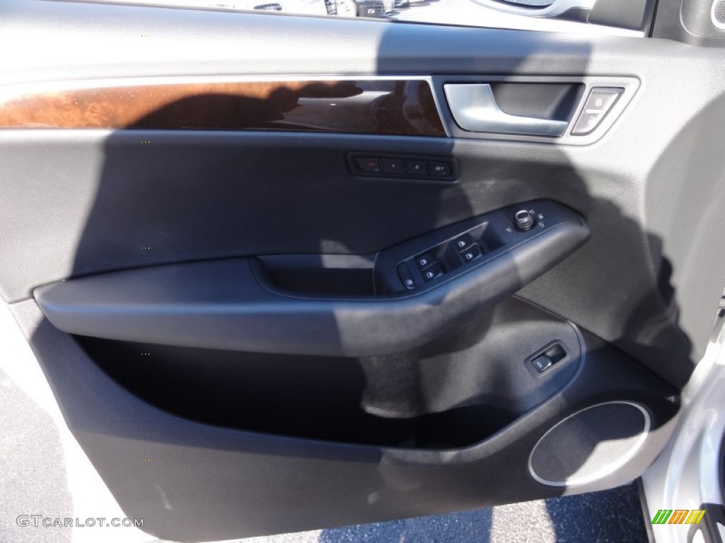 2011 Q5 2.0T quattro - Ice Silver Metallic / Black photo #14