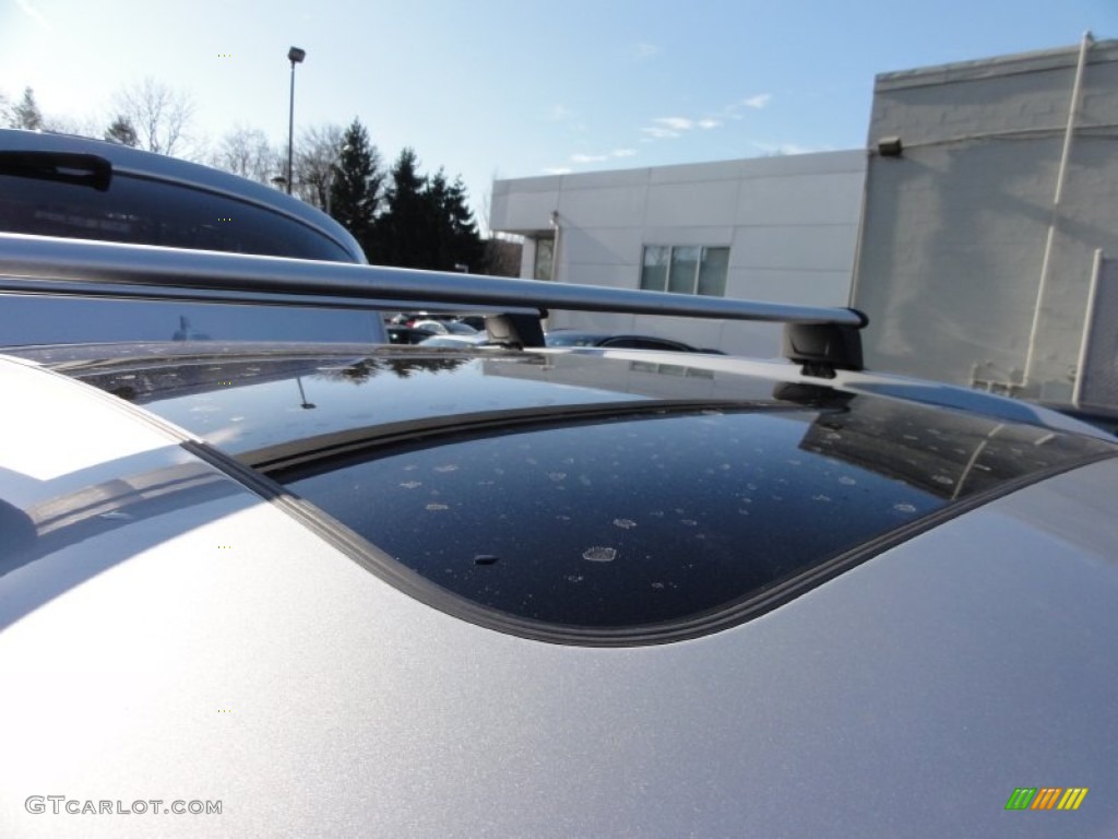 2011 Q5 2.0T quattro - Ice Silver Metallic / Black photo #22