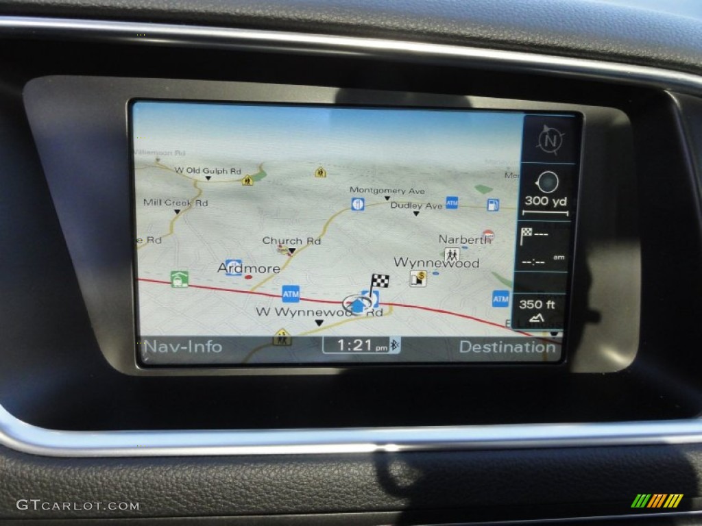 2011 Q5 2.0T quattro - Ice Silver Metallic / Black photo #36