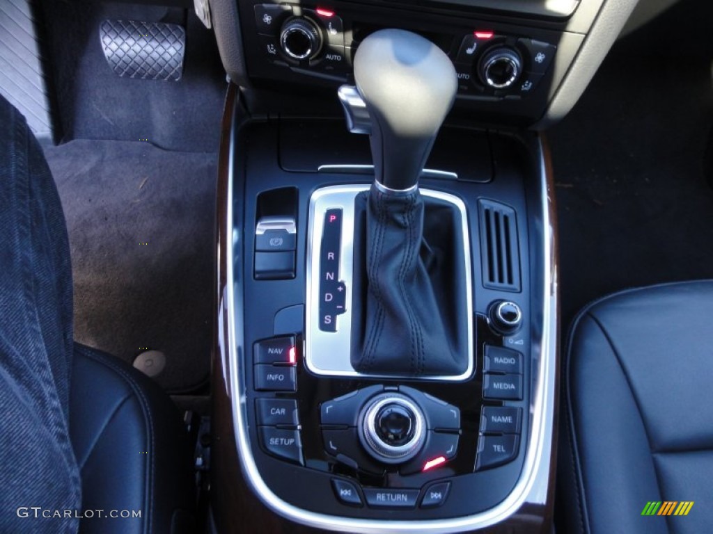 2011 Q5 2.0T quattro - Ice Silver Metallic / Black photo #38