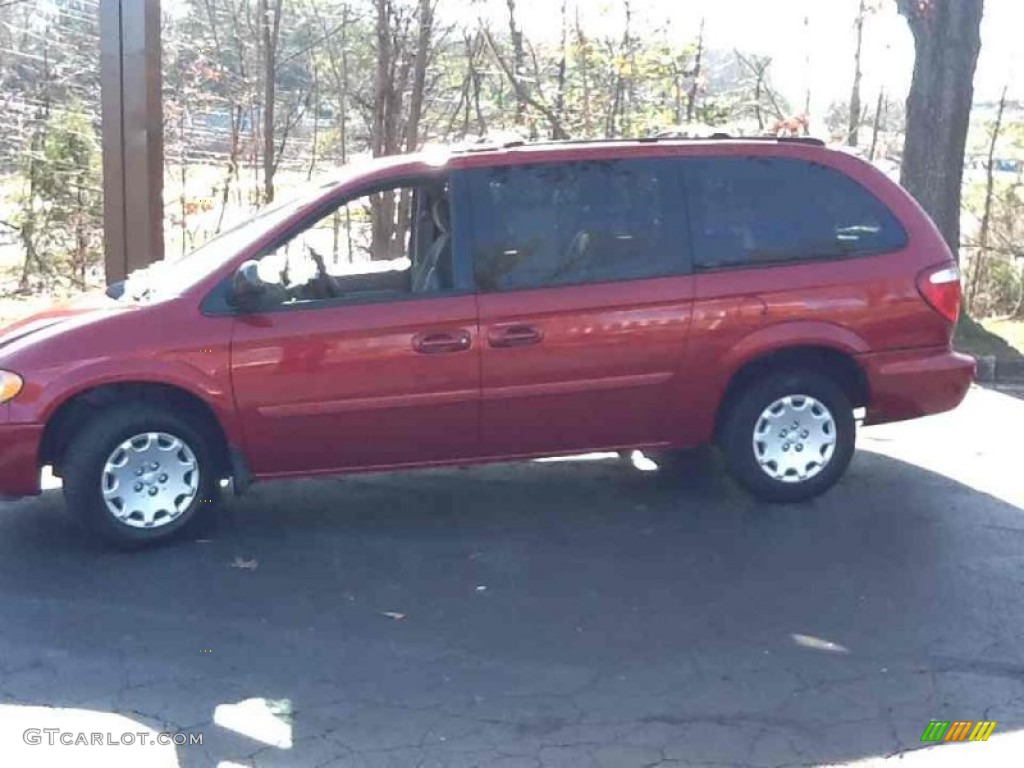 2004 Town & Country LX - Inferno Red Tinted Pearlcoat / Khaki photo #4