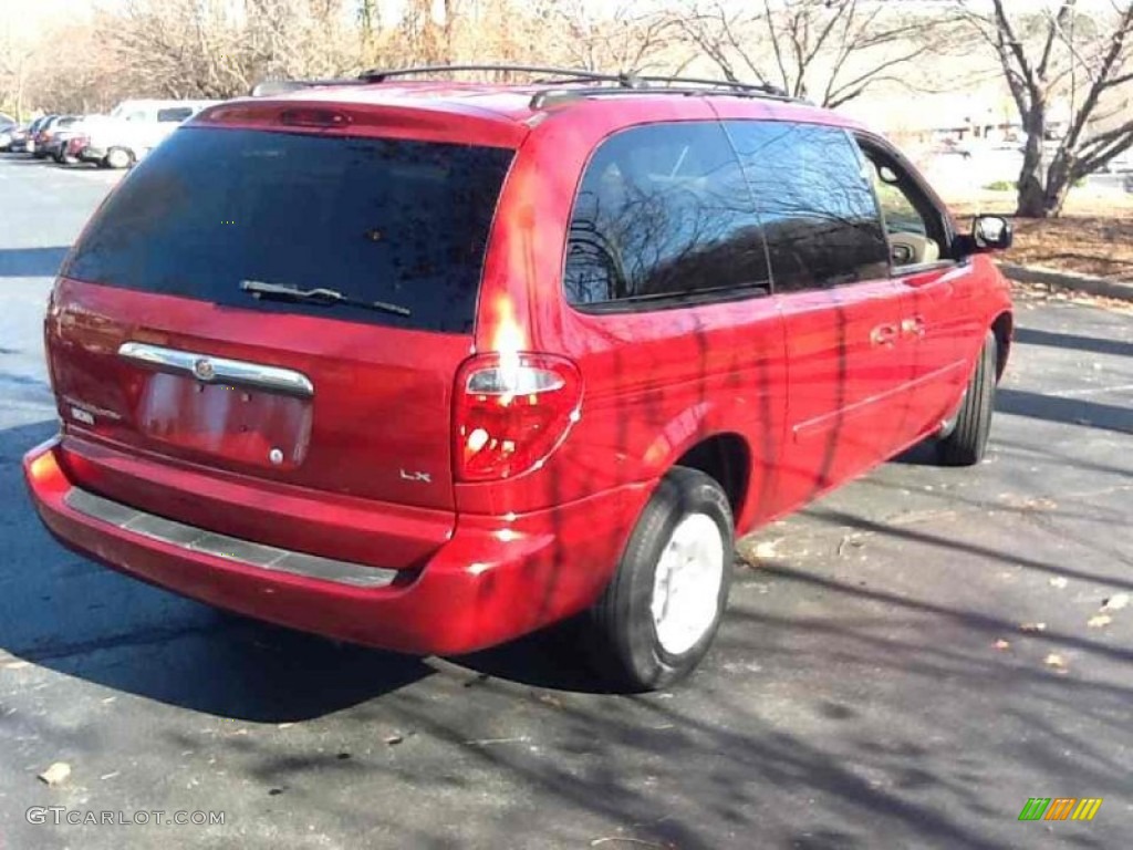 2004 Town & Country LX - Inferno Red Tinted Pearlcoat / Khaki photo #7